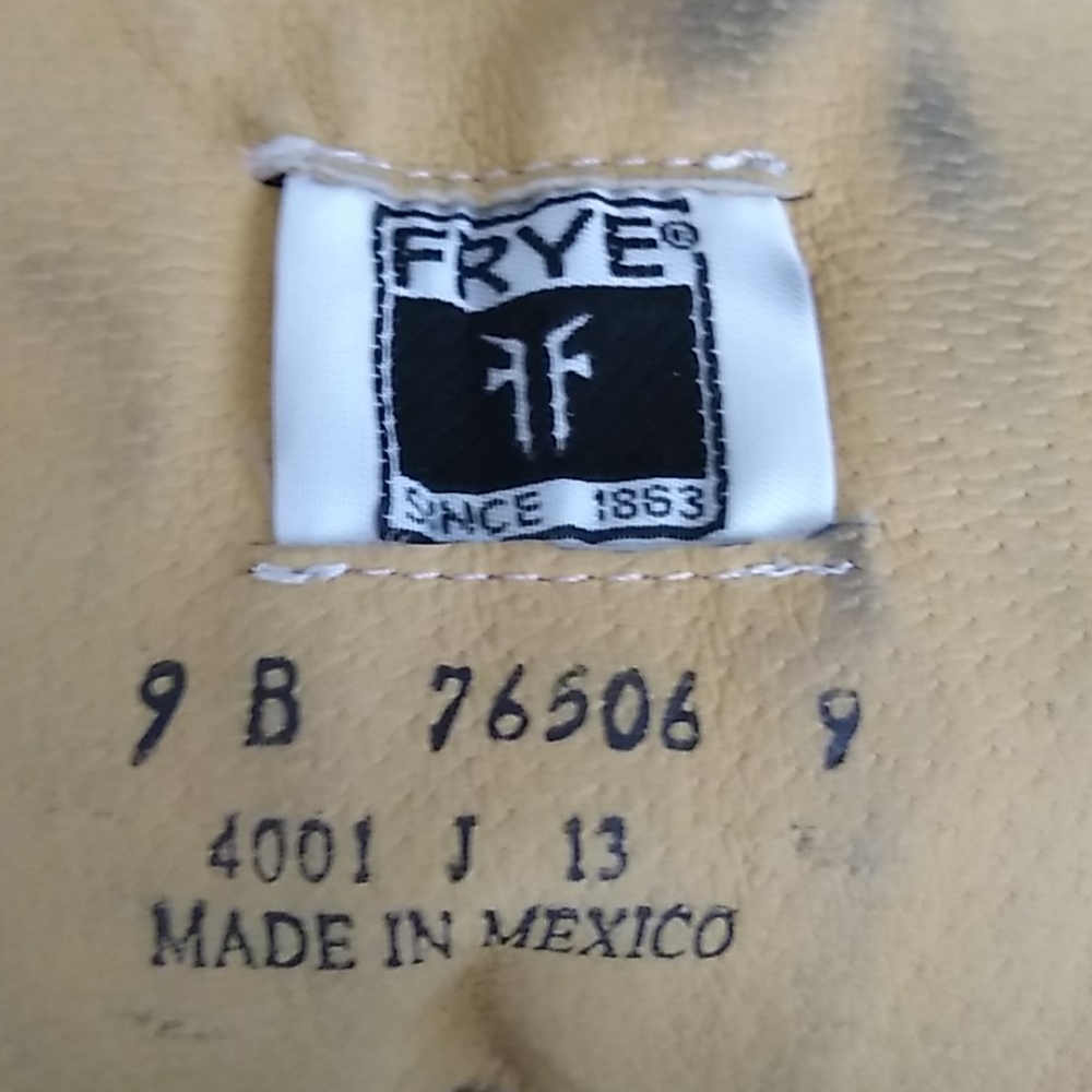 Boots - Picture 6 of 7